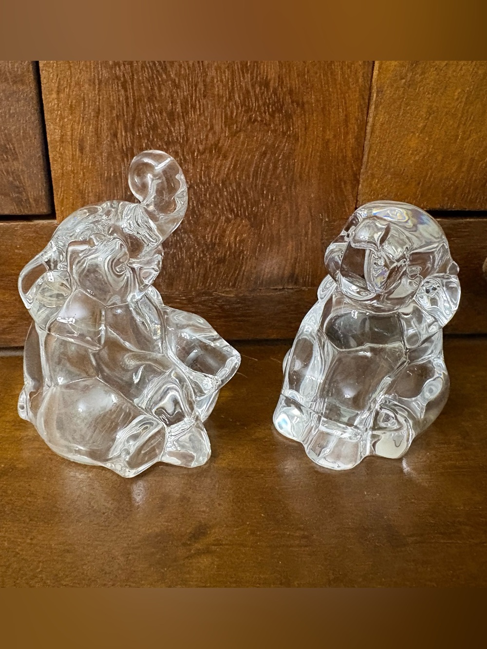 Small Crystal Seated Elephants w/ Raised Trunks Salt & Pepper Shakers Set of 2